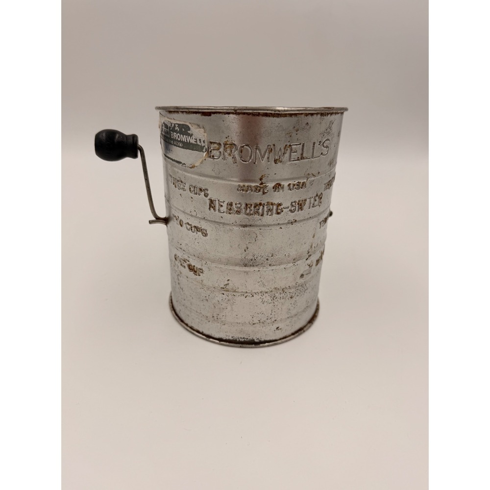 Vintage Bromwell's Measuring Sifter Tin Hand Crank 3 Cup Made in USA